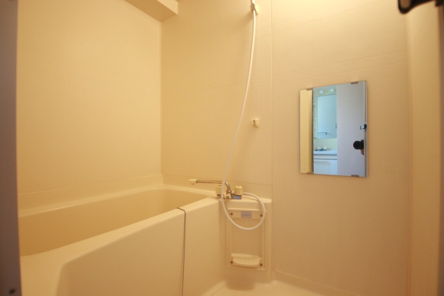 バス・シャワールーム　※別室の参考写真の為、現況優先です。
