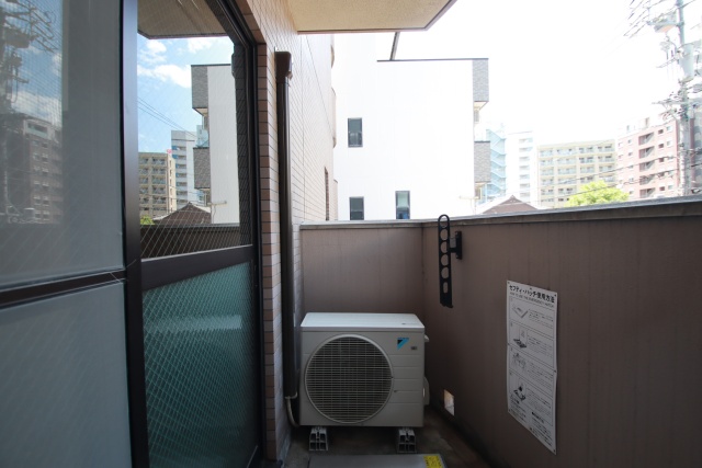 バルコニー　※別室の参考写真の為、現況優先です。