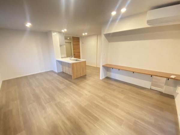 居室・リビング　広々リビング１７．３帖！