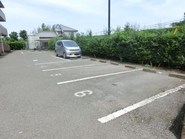 駐車場　敷地内駐車場です。