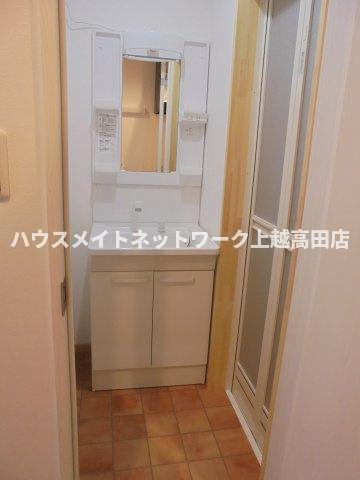 洗面設備　洗髪洗面化粧台