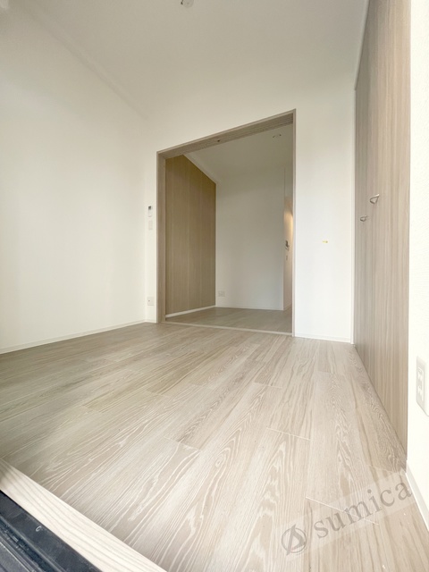 居室・リビング　扉を開ければこの解放感＾０＾さぁどう使いましょうか。。。