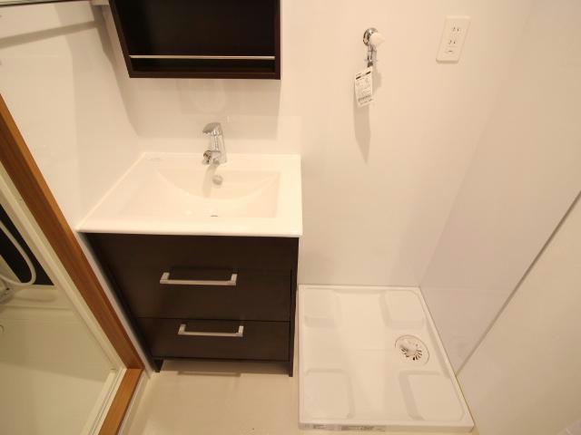 洗面設備　モデル