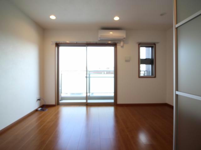 居室・リビング　モデル