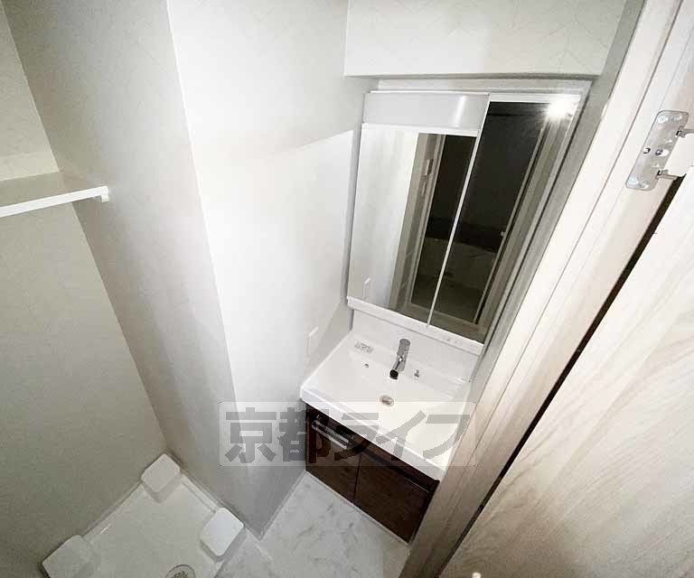 洗面設備　独立洗面台