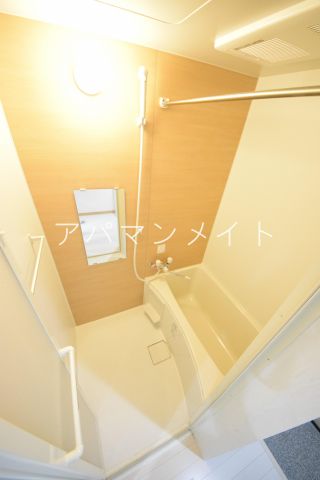 バス・シャワールーム　浴室乾燥機付き