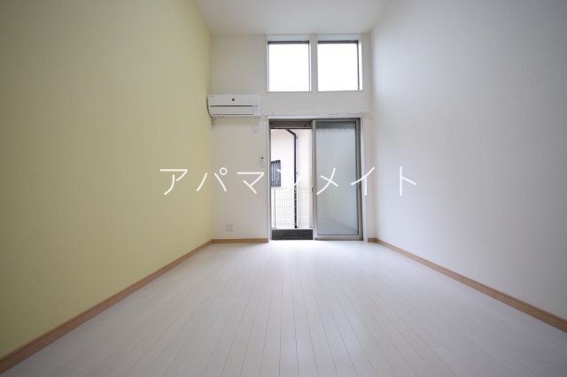 居室・リビング　ゆったり過ごせるリビングです