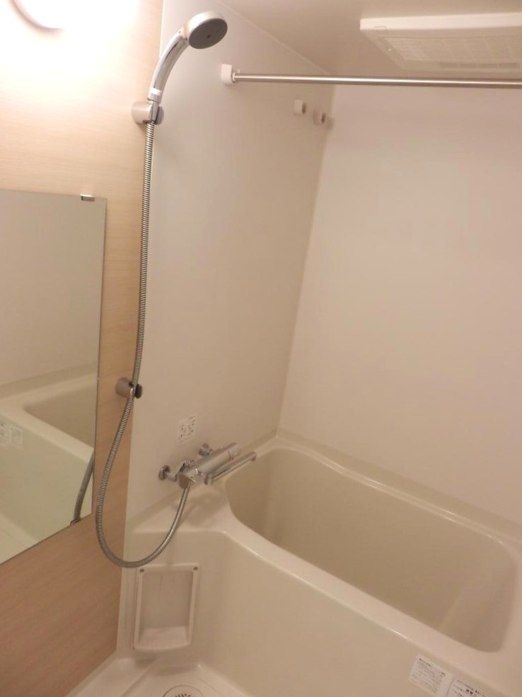 バス・シャワールーム　風呂