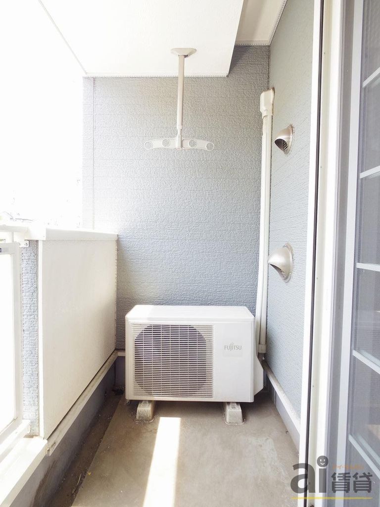 バルコニー　※同仕様写真