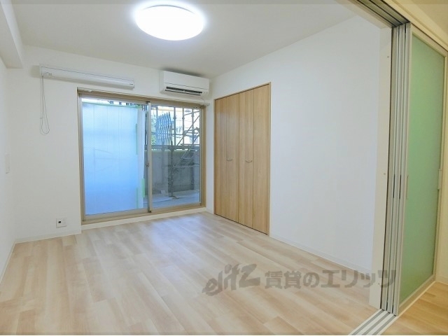 居室・リビング　洋室