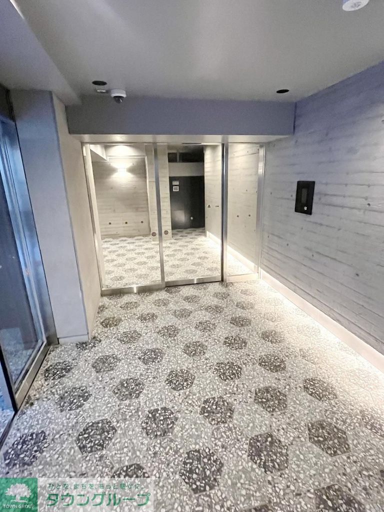 エントランス　エントランス