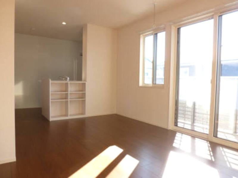 居室・リビング　図面と現状に相違がある場合には現状を優先