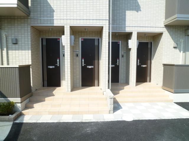 エントランス　☆内階段タイプ☆
