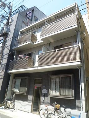 建物外観　メゾンYK