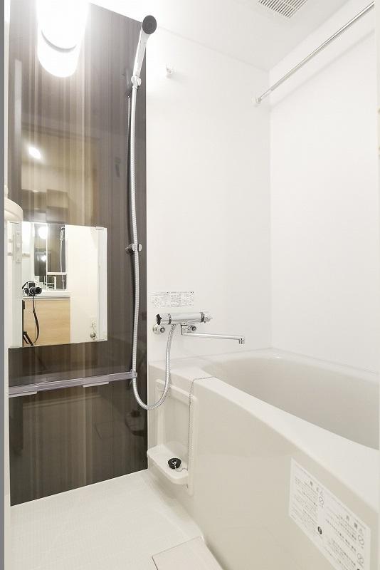 バス・シャワールーム　日々の疲れを癒すお風呂です♪