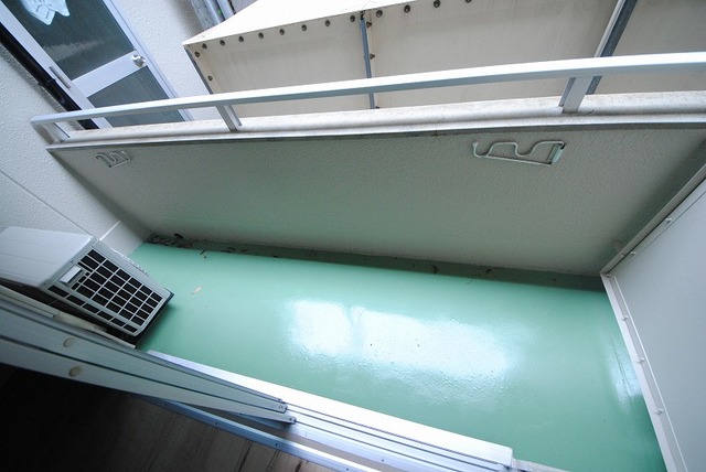 バルコニー　写真は３０５号室