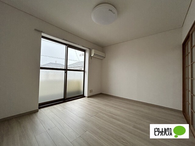 居室・リビング　居室