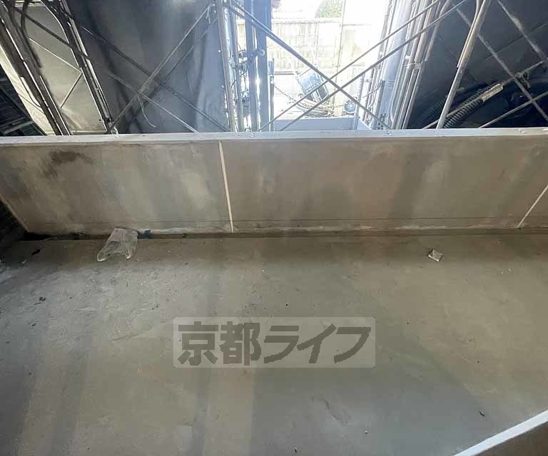 バルコニー　・建築中