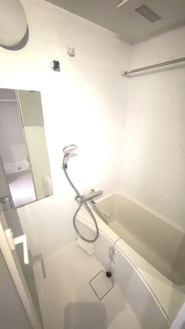 バス・シャワールーム　【女性のお一人暮らしでも安心のセキュリティ♪】