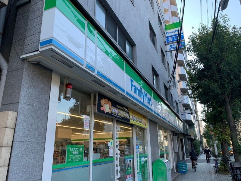 コンビニ　ファミリーマート 大淀南店（コンビニ）まで333m