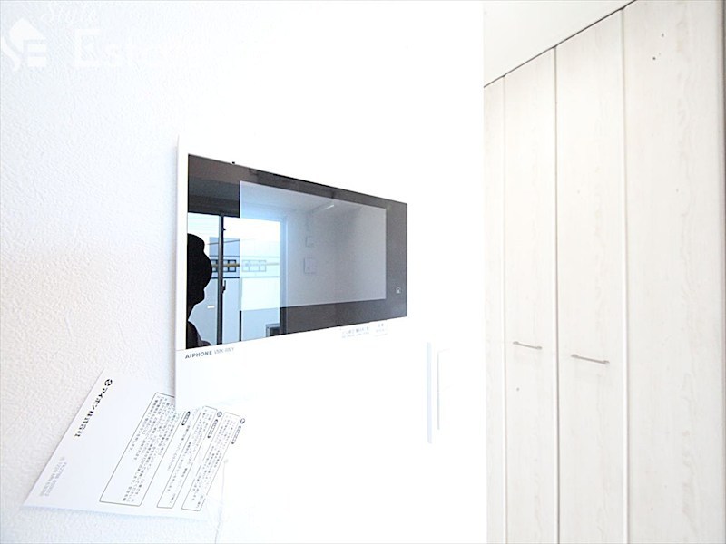 セキュリティ　モニター付きインターホン