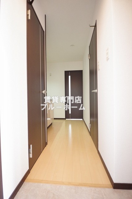 玄関　明るい玄関ですね！