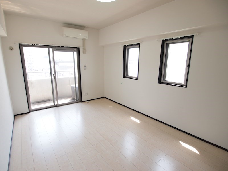 その他部屋・スペース　窓がある、明るいお部屋です。