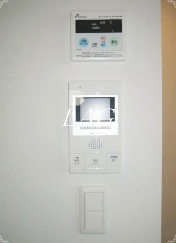 セキュリティ　モニター付きインターホンです。