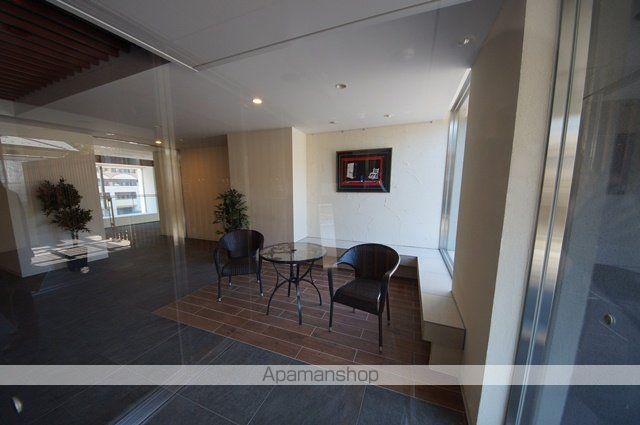 ロビー　ロビー