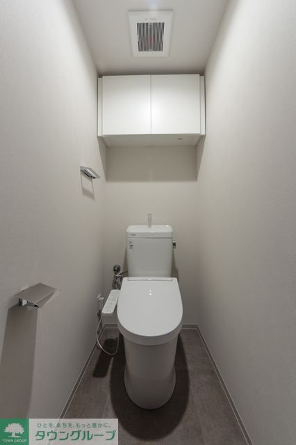 トイレ　※写真は同タイプ住戸です。