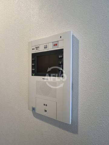 セキュリティ　プール・トゥジュール梅田ウエスト　モニター付きインターホン