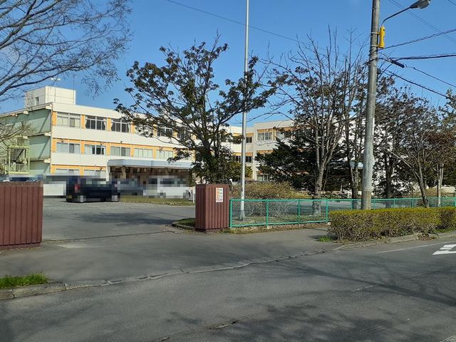 小学校　泉野小学校（小学校）まで1500m