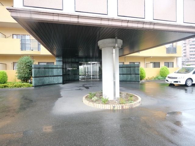 エントランス　★お部屋探しは株式会社タウンハウジング東京まで★