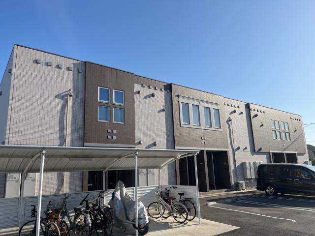 建物外観　外観写真（昼）