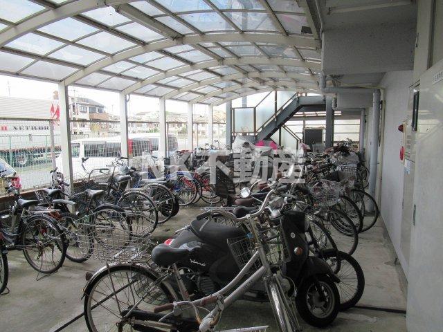 その他　駐輪場です
