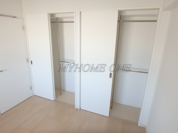 収納　収納　エムクロス