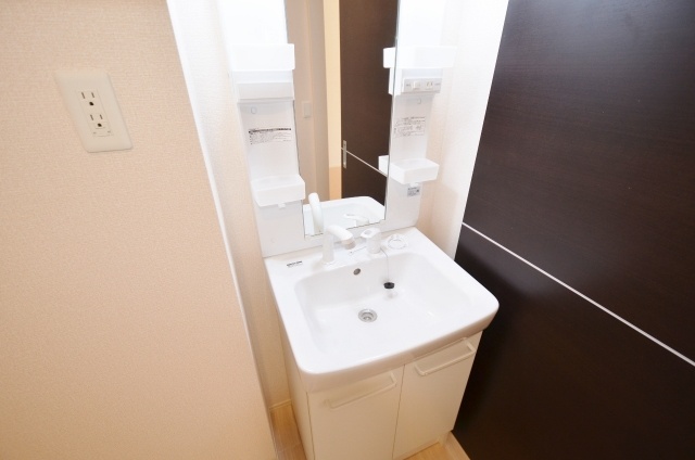 洗面設備　独立洗面化粧台付き☆