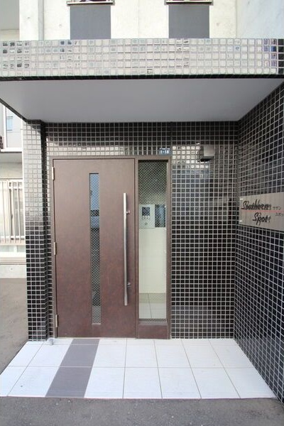 エントランス　オシャレなエントランスです♪