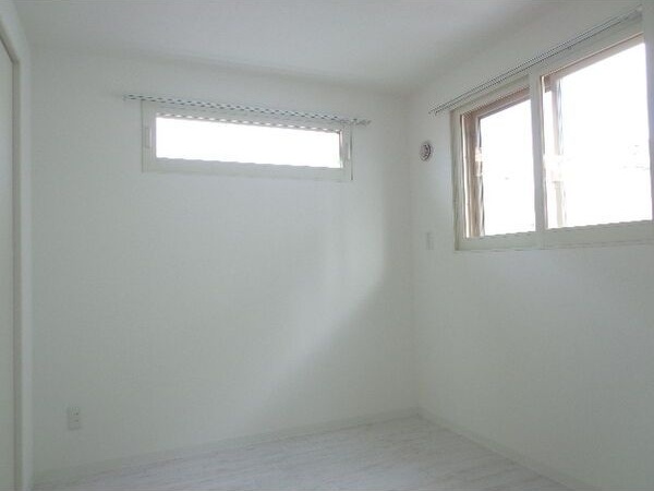 その他部屋・スペース　清潔感のある洋室です♪