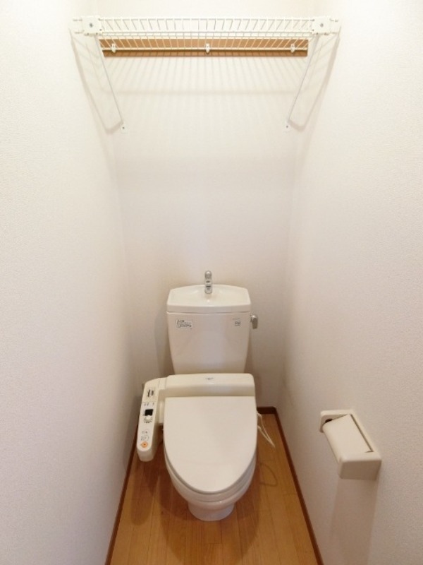 トイレ　図面と現状に相違がある場合には現状を優先