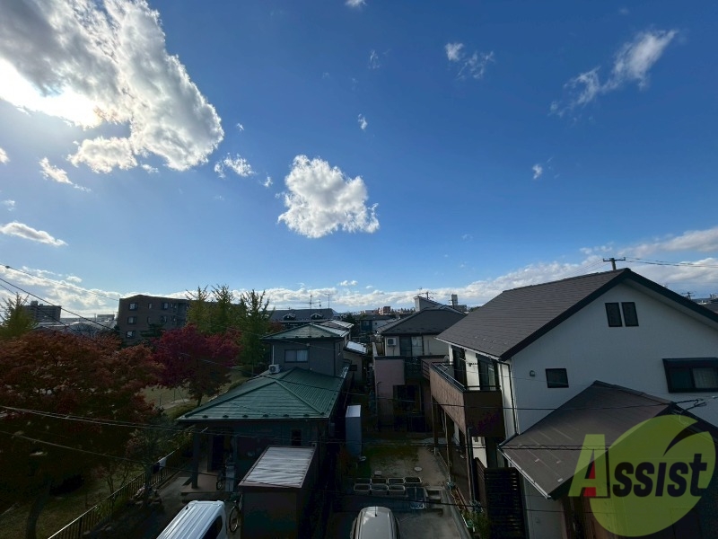 バルコニー　お洗濯物も干せるスペースのあるバルコニーです。