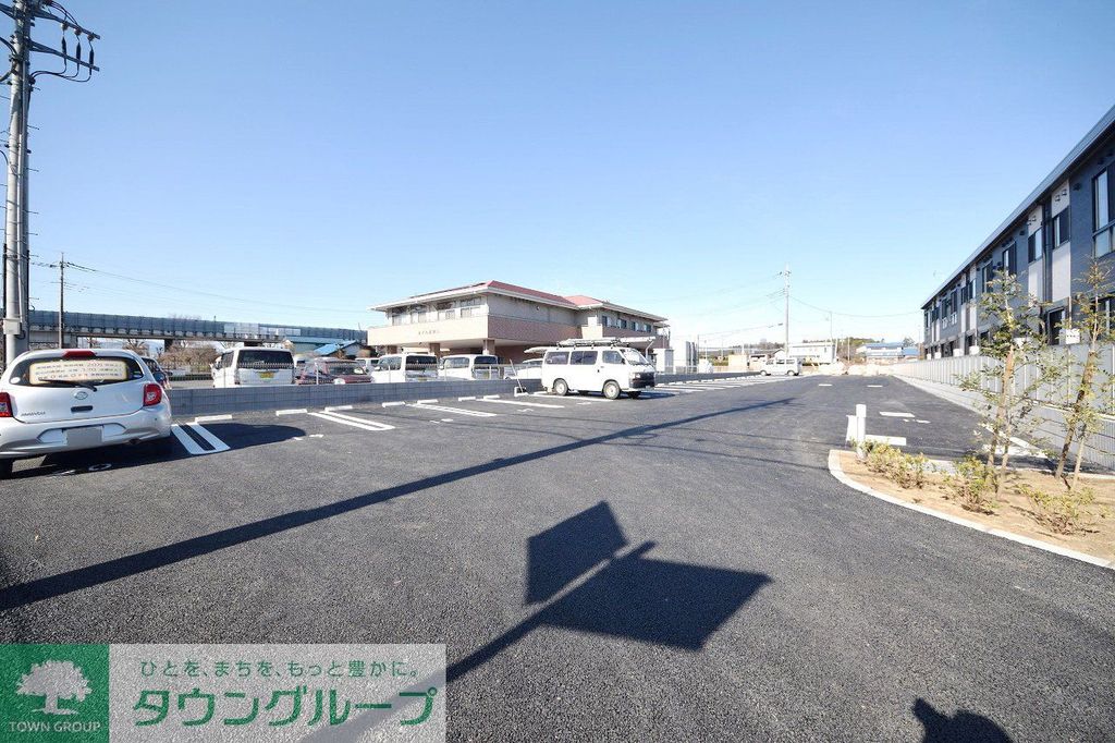 駐車場　駐車場