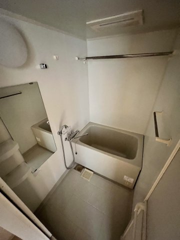 バス・シャワールーム　日々の暮らしに欠かせないお風呂です