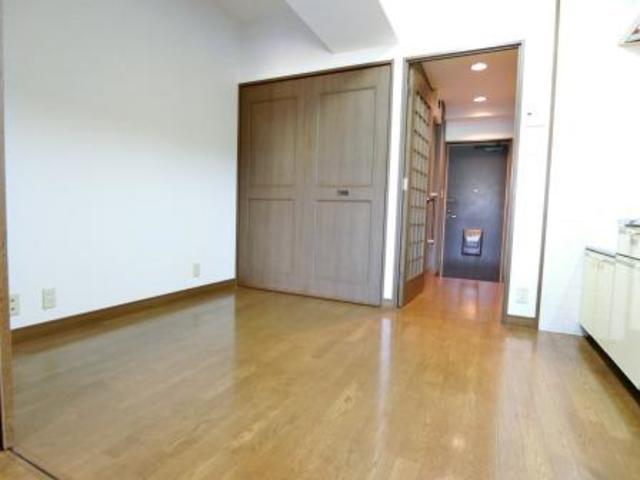 居室・リビング　５．３帖のＤＫ★