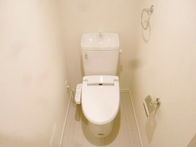 トイレ　同マンション別部屋参照。