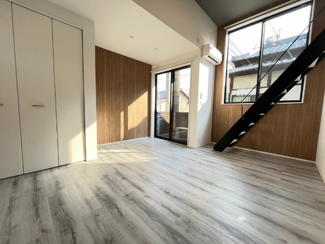 居室・リビング　同型タイプ