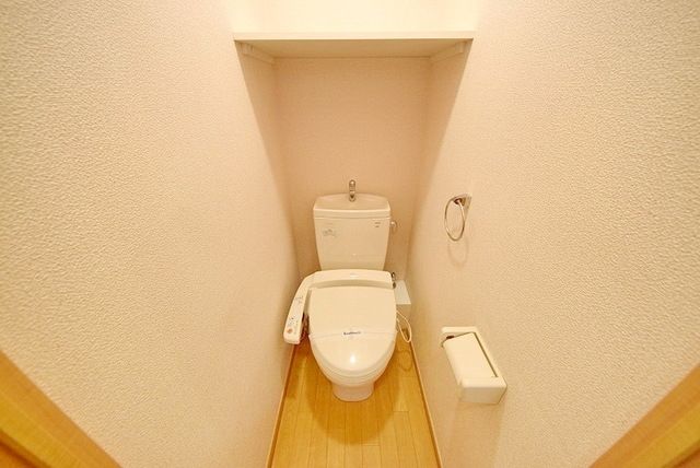 トイレ　シャワートイレ