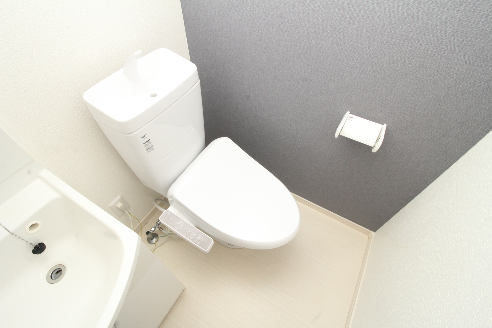 トイレ　※1階の写真です