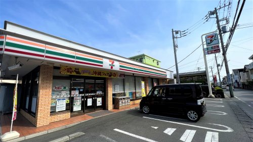 コンビニ　セブンイレブン 沼津自由ケ丘店（コンビニ）まで528m