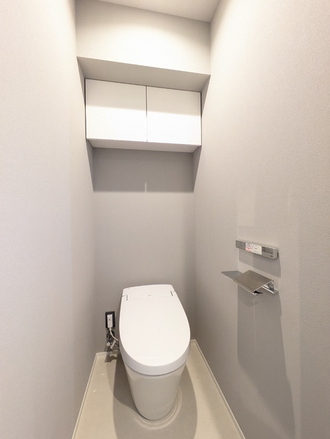 トイレ　嬉しい温水洗浄便座